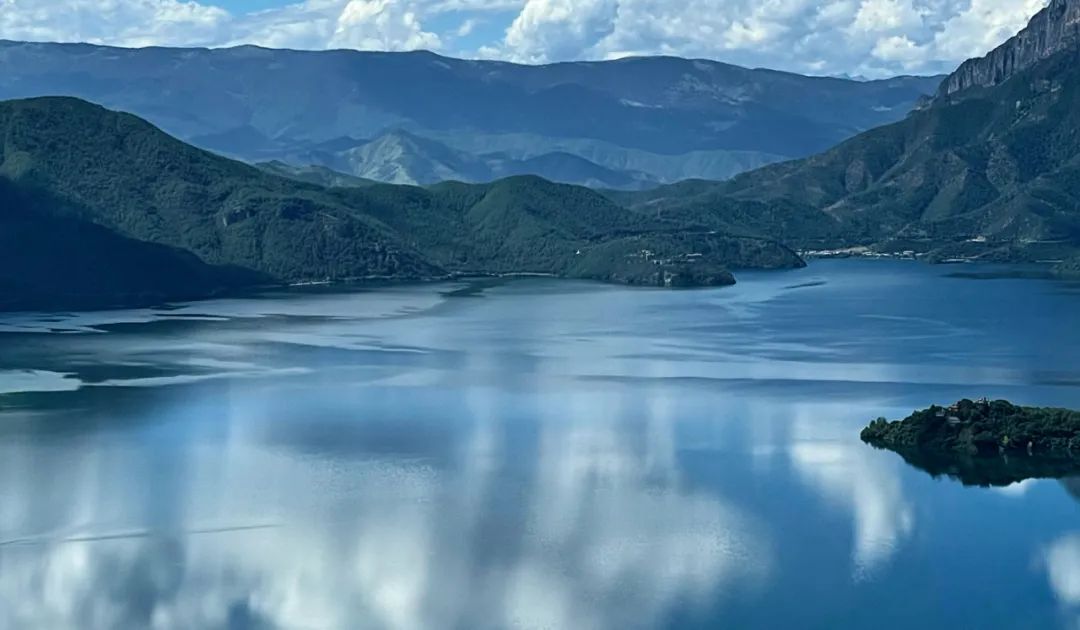 昆明市滇池高原湖泊研究所_巍峨的大山, 的高原湖泊,的大河_高原湖泊风水布局