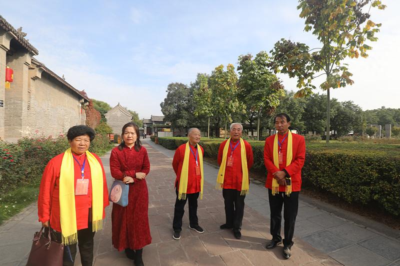 河南省易经学院副院长_河南易学研究会副会长_河南省易经研究院院长